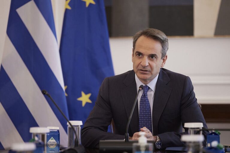 Μητσοτάκης: «Υποχρεωτικός ο εμβολιασμός για τους άνω των 60 ετών»