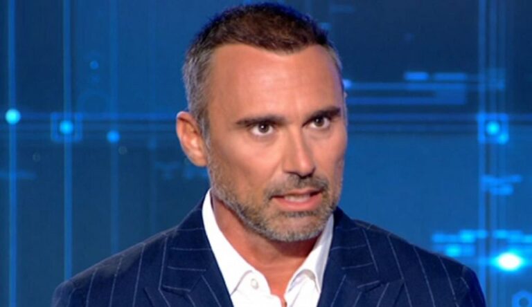 Γιώργος Καπουτζίδης: «Το 2022 έχω αποφασίσει να κλείσω τα social media»