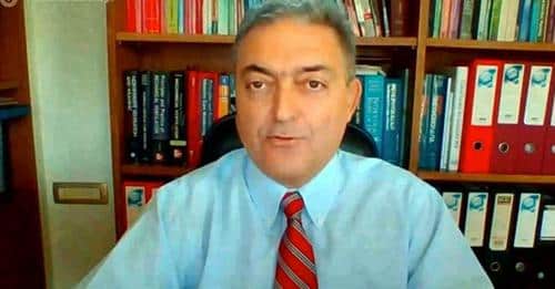 Βόμβα Βασιλακόπουλου: «Φτιάξαμε κλίνες ΜΕΘ χωρίς προδιαγραφές!»