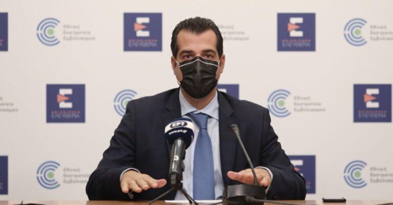 Ανεμβολίαστοι: Με rapid τεστ σε Δημόσιο, Τράπεζες, καταστήματα, κομμωτήρια