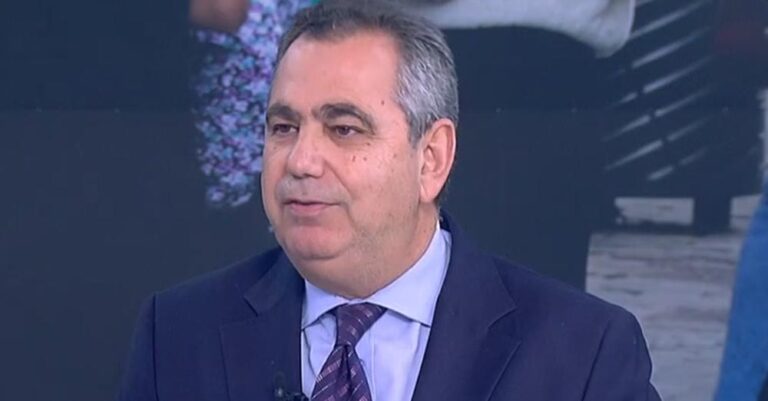 «Κάνα μανάβη, κάνα φούρναρη, μετά σπίτι τους!» – Δείτε πως μιλάνε για τους ανεμβολίαστους