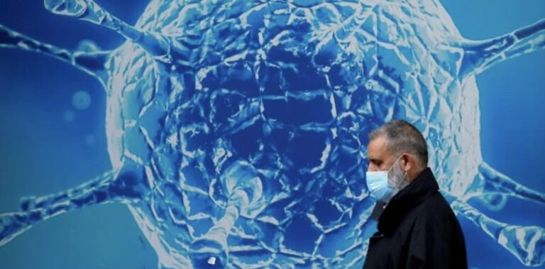 «Μαύρο» ρεκόρ στα 8.129 κρούσματα – 547 διασωληνωμένοι και 80 θάνατοι