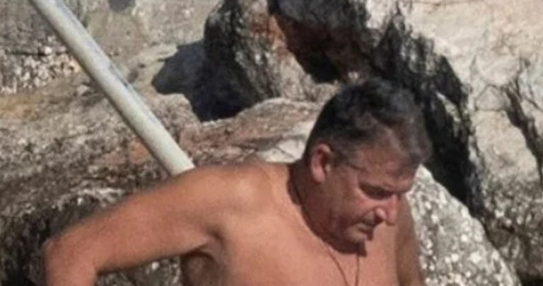 Γιώργος Λιάγκας: Για χειμερινή βουτιά στη Βουλιαγμένη