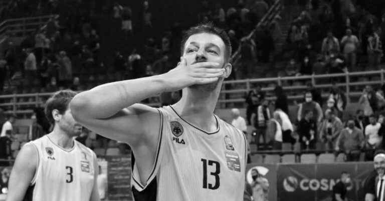 ΑΕΚ: Θρήνος για τον Γέλοβατς, «έφυγε» από τη ζωή