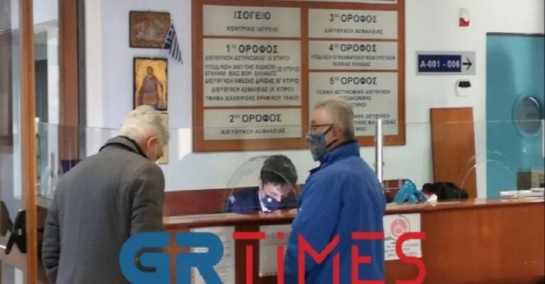 Παραδόθηκε ο Στάθης Παναγιωτόπουλος