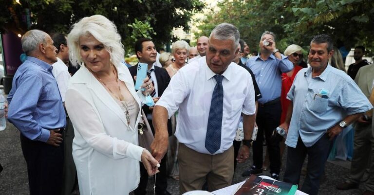 Ξέσπασε μάχη διαδοχής στο κόμμα του Τράγκα: Ποιος θέλει να αναλάβει πρόεδρος «με το έτσι θέλω» – Εξαλλη η οικογένεια