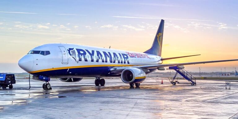 RYANAIR: «Άνοιξε» εισιτήρια από 4 ευρώ για πέντε πτήσεις από Θεσσαλονίκη