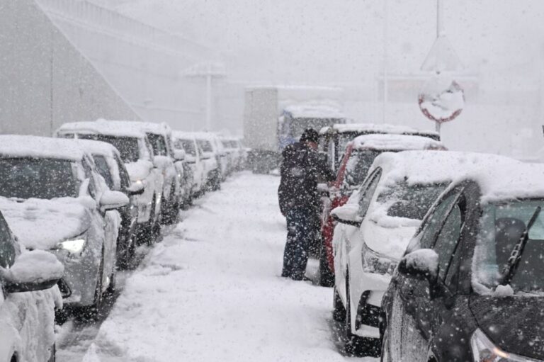 Παρέμβαση Εισαγγελέα για το χάος στην Αττική Οδό -Οργή εγκλωβισμένων οδηγών -Έκλεισε νέο κομμάτι της Εθνικής