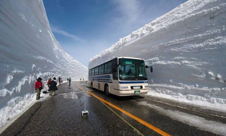 japanese snow canyon 2 730x438 1