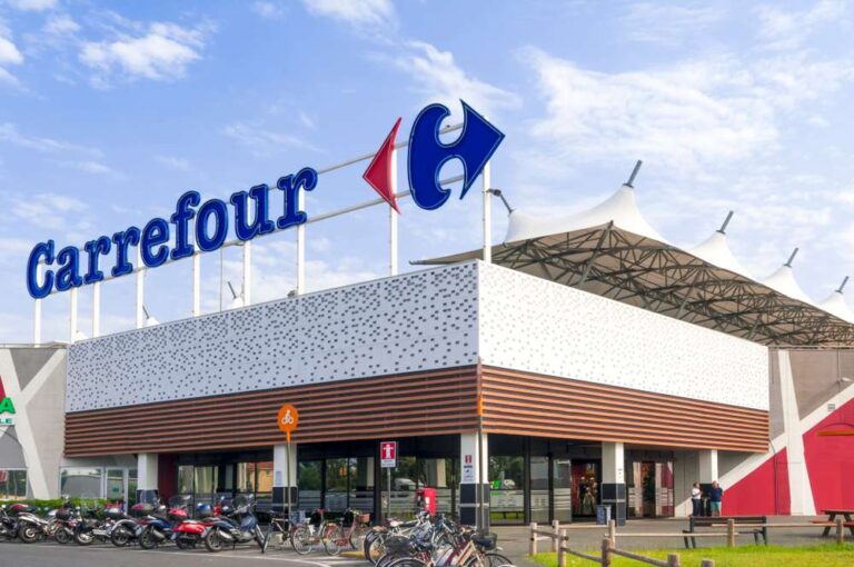 Επιστρέφουν τα Carrefour στην Ελλάδα