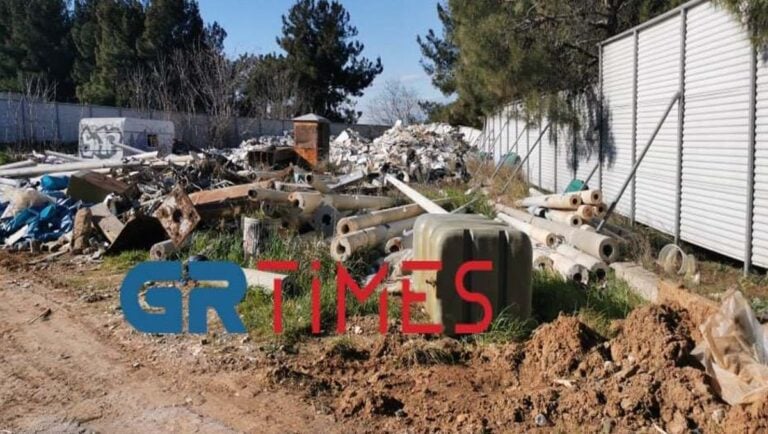 Ταυτοποιήθηκε η μητέρα -«τέρας» που πέταξε το νεκρό μωρό της στα σκουπίδια