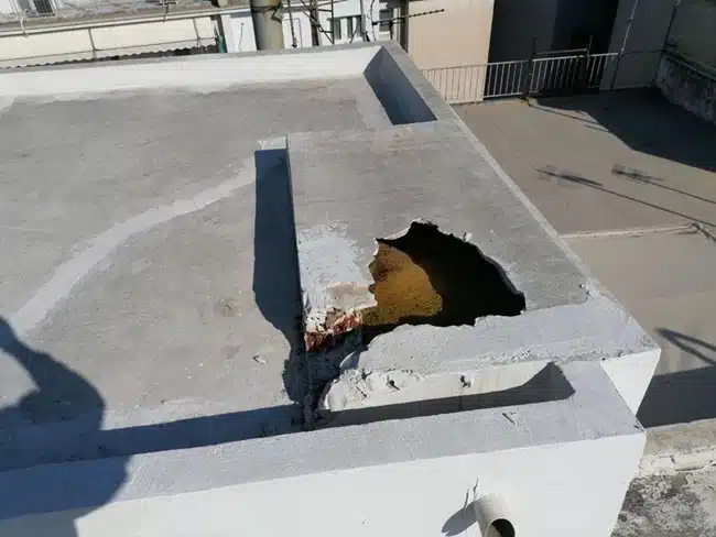 Φρίκη στην Κυψέλη: Αυτή είναι η 29χρονη «Μήδεια» - Ο Πολωνός σύντροφός της σκότωσε το 7χρονο παιδί της και έκρυψε τη σορό στη βεράντα 3 16609c603af547a19348f602e439aaf2