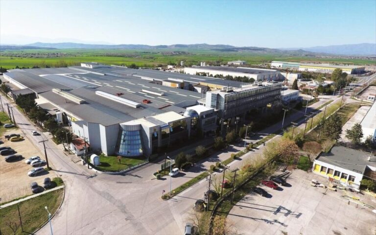 Ανοίγει ξανά έπειτα από 9 χρόνια το εργοστάσιο Alumil στην Ξάνθη