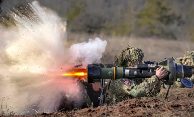 Ανατροπή! Η Γερμανία στέλνει πολεμοφόδια στην Ουκρανία και θέλει να βγάλει την Ρωσία από το Swift