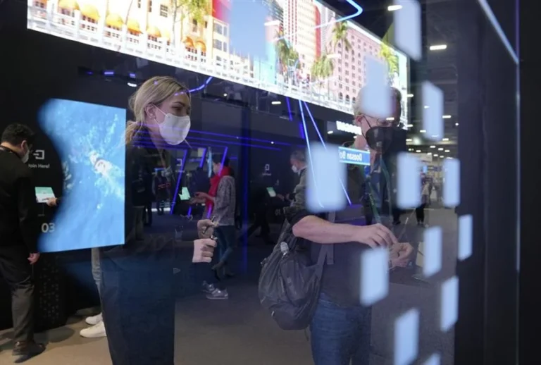 Metaverse: Γυναίκα καταγγέλλει ψηφιακό ομαδικό βιασμό από 3-4 ανδρικά avatar