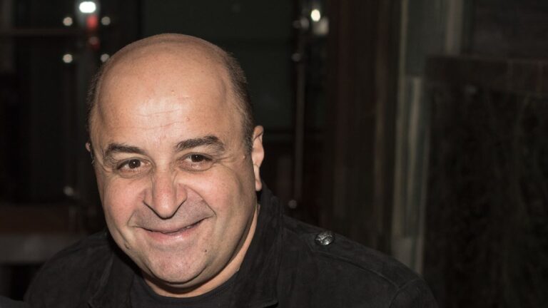 «Δεν υπάρχει μέρα που να μη…» – Η σπάνια εξομολόγηση του Σεφερλή για την μητέρα του