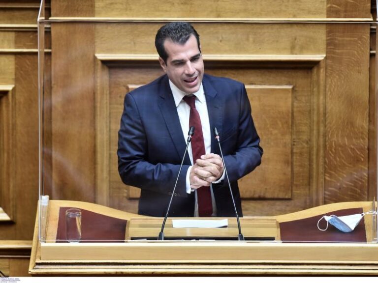 Πλεύρης: «Πρόσω ολοταχώς για νοσοκομεία που θα λειτουργούν με όρους ιδιωτικού δικαίου»