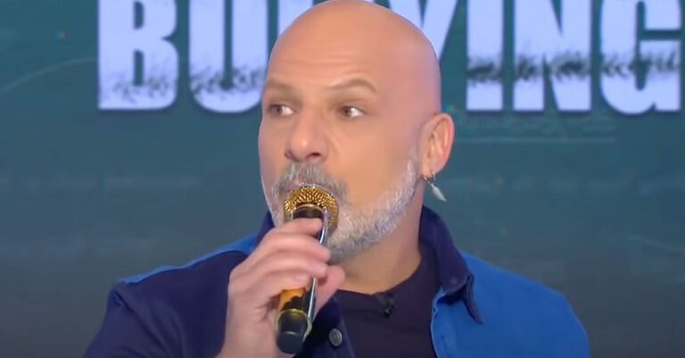 Νίκος Μουτσινάς για Ίλιον: «Ο καθηγητής αυτός θα φύγει φαντάζομαι από Ελλάδα;»