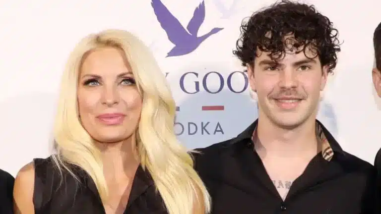 Δεν το γνωρiζει σχεδóν κανεiς – Τι δουλεıά κάνει ο γιος της Ελένης Μενεγάκη, Άγγελος Λάτσιος