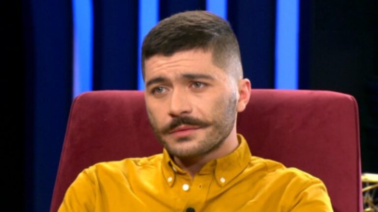 Στιγμές ευτυχίας για τον Άρη Τσάπη – Γιόρτασε τα πρώτα γενέθλια του γιου του