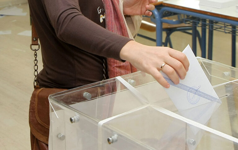 Πρόωρες εκλογές: Σενάρια για κάλπες μετά το τέλος του πολέμου
