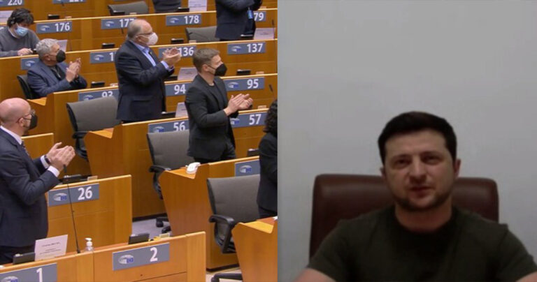 Όρθιο όλο το Ευρωκοινοβούλιο στην ομιλία Ζελένσκι – Χειροκροτούσαν πάνω από 1′