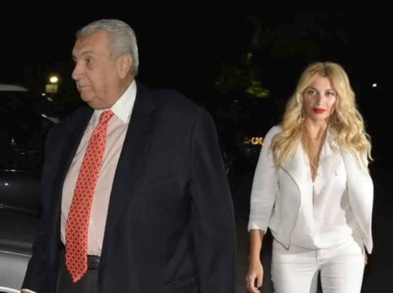 Συντετριμμένη η Σπυροπούλου από χθες – Θα παραστεί στην κηδεία του Κοντομηνά;