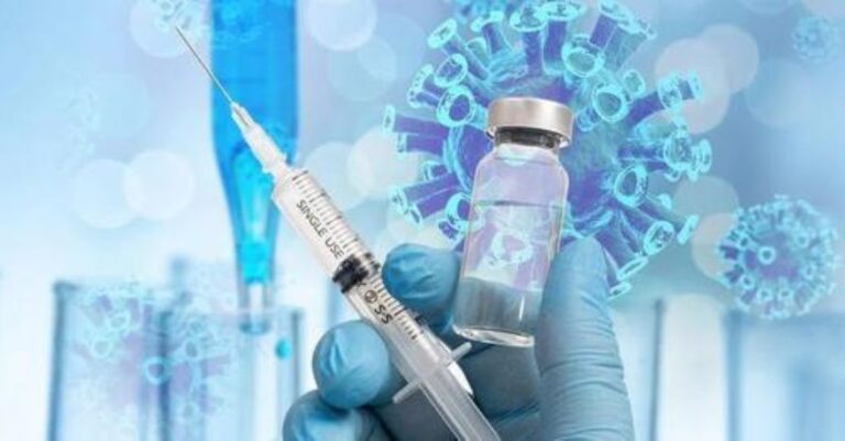 Εμβολιασμός- 4η δόση: Ποιοι προορίζεται να την κάνουν