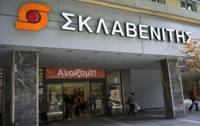 Συγχαρητήρια στον Σκλαβενίτη: Προσφέρθηκε να χαρίσει τα ψώνια πελάτη που δεν περνούσε η κάρτα του