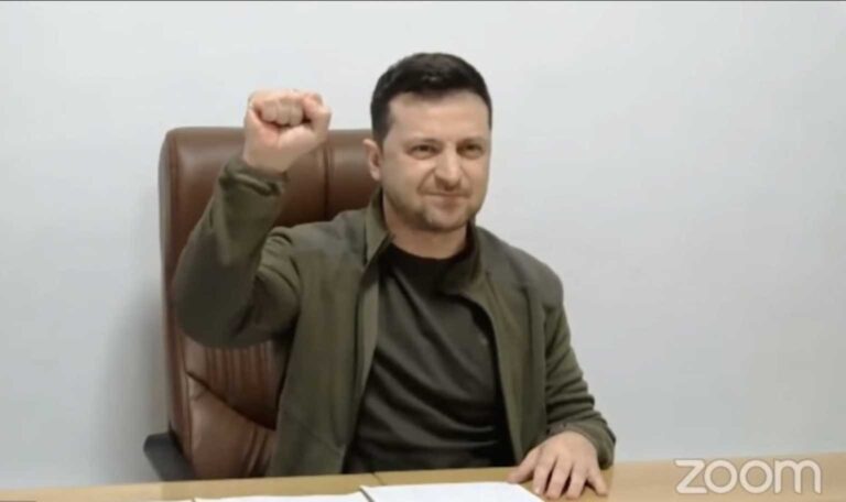 Ζελένσκι: «Αν πέσει η Ουκρανία, θα πέσει όλη η Ευρώπη»
