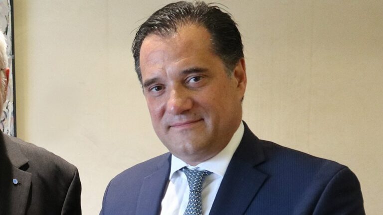 Άδωνις: «Σήμερα οι τιμές παίρνουν τη φυσιολογική τους ροπή»