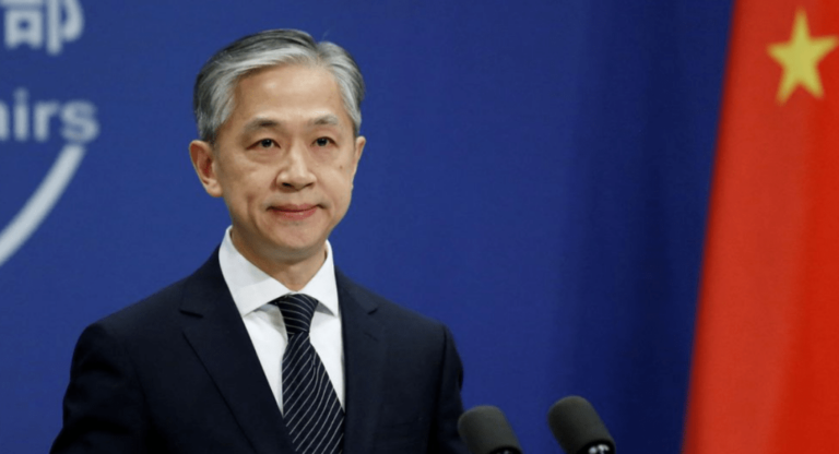 Δηλώσεις σοκ του κινεζικού ΥΠΕΞ κατά των ΗΠΑ: «Ο κίνδυνος παγκόσμιας σύρραξης είναι πλέον ορατός»