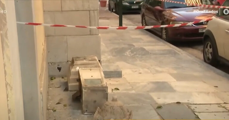 Πλατεία Καρύτση: Άγνωστοι βανδάλισαν τον ναό του Αγίου Γεωργίου