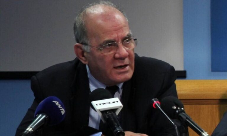 Πέθανε ο καθηγητής Γιάννης Κυριόπουλος – Ήταν τριπλά εμβολιασμένος