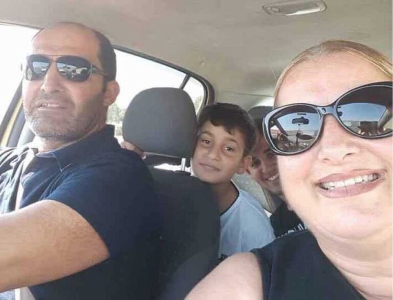14χρονος σκότωσε τους γονείς του και αυτοκτόνησε έπειτα από ατελείωτες ώρες video gam