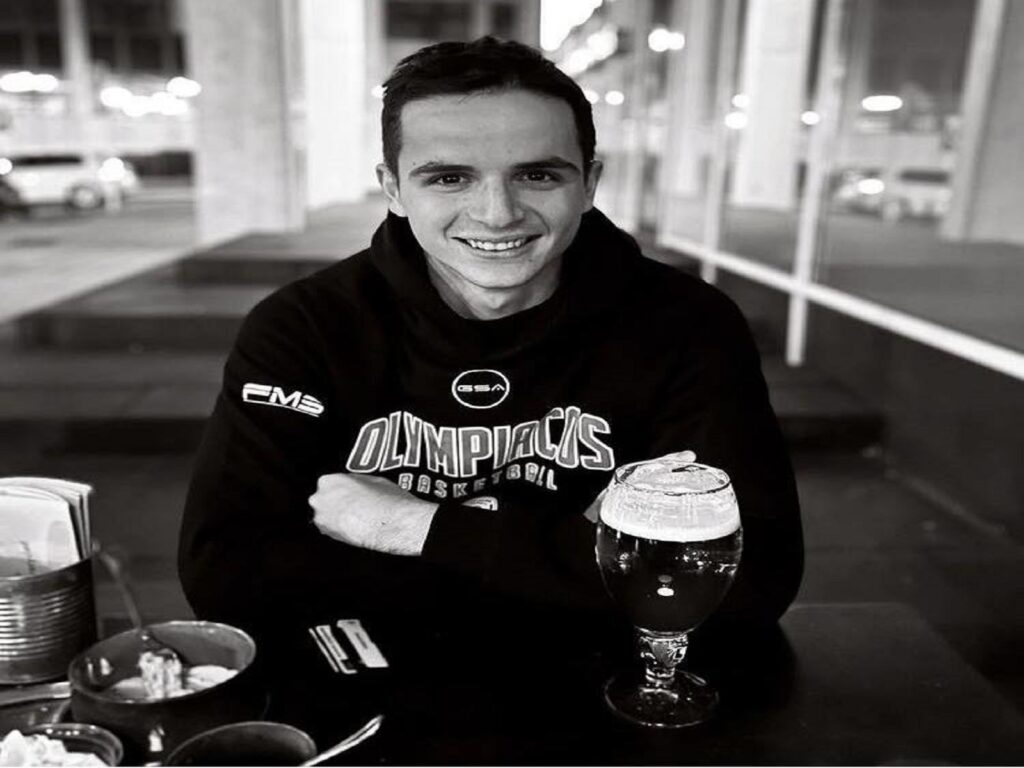 mitsotakis yios olympiakos