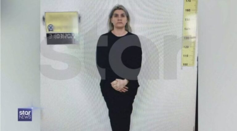 Αδιανόητο: Σε νηπιαγωγείο τα παιδιά παίζουν Πισπιρίγκου και πετάνε κούκλες