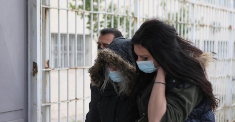 «Η Ρούλα Πισπιρίγκου δεν τρώει στη φυλακή – Εχει χάσει 6 κιλά σε 3 ημέρες», λέει ο δικηγόρος της