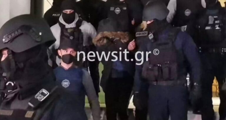 Στον Κορυδαλλό η Ρούλα, δεν έπεισε κανέναν – Έκλαψε μόλις της ανακοινώσαν ότι θα μπει φυλακή