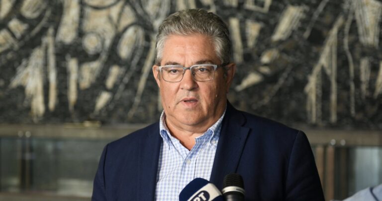 Κουτσούμπας:  «Δικαιώθηκε το ΚΚΕ για την αντιδραστική κυβέρνηση Ζελένσκι»