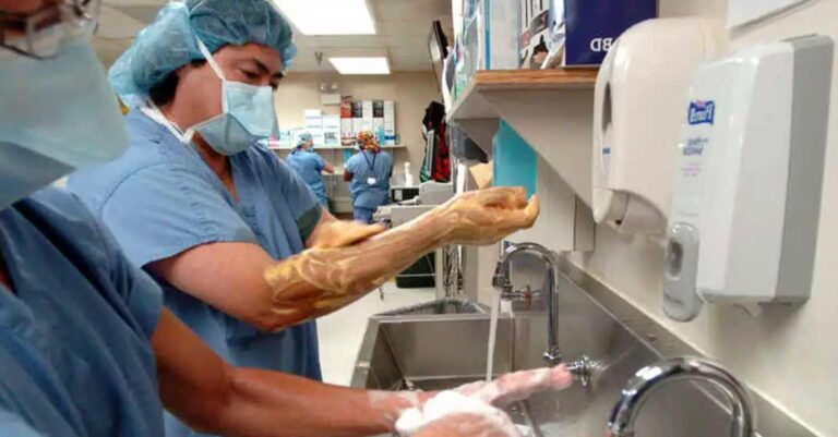 Τέλος οι ενδονοσοκομειακές λοιμώξεις με πατέντα από Έλληνες επιστήμονες