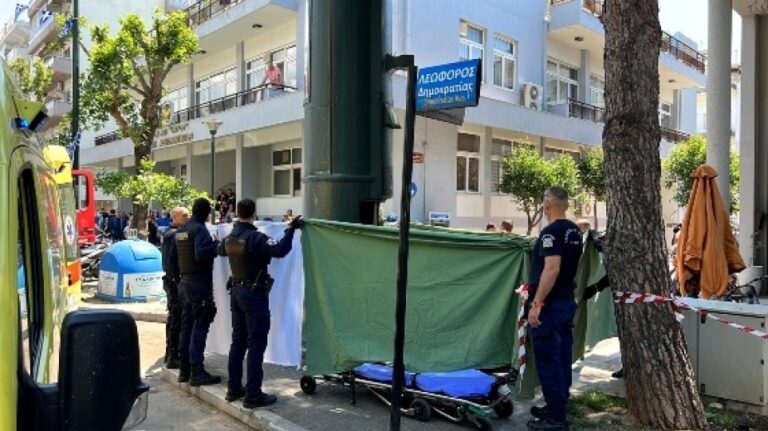Φριχτή τραγωδία στην Αλεξανδρούπολη: Άστεγος έπεσε σε κάδο πολτοποίησης σκουπιδιών