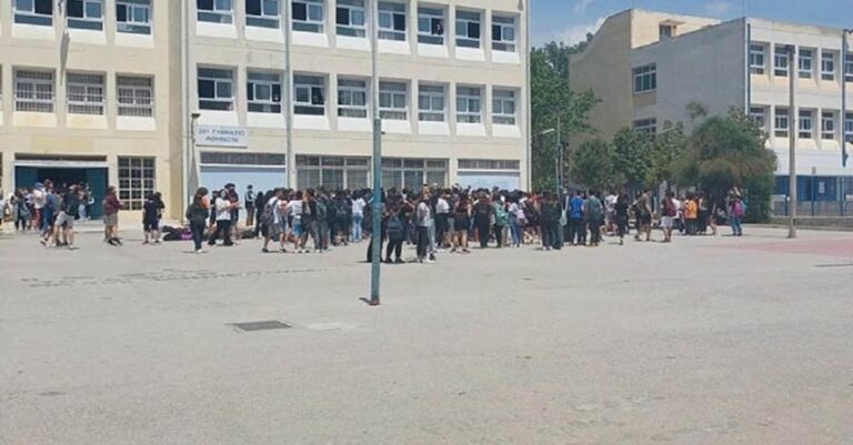 Αυτοκτονία 14χρονου: «Του πέταγαν νεράτζια, τον έφτυναν, του έκαναν bullying… οι καθηγητές δεν αντιδρούσαν»