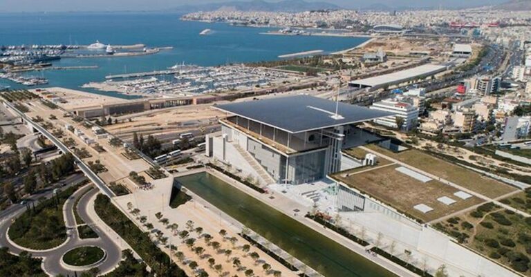 Δυσαρέσκεια από το Ίδρυμα Σταύρος Νιάρχος για τη Μενδώνη: Ανακάλεσε δωρεά του 4 εκατ. ευρώ