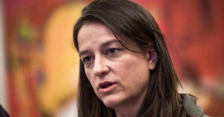 Κεραμέως για τραυματισμό φοιτητή στο ΑΠΘ: «Τι δουλειά έχει ο οποιοδήποτε να μπλοκάρει την ανέγερση μιας βιβλιοθήκης;»