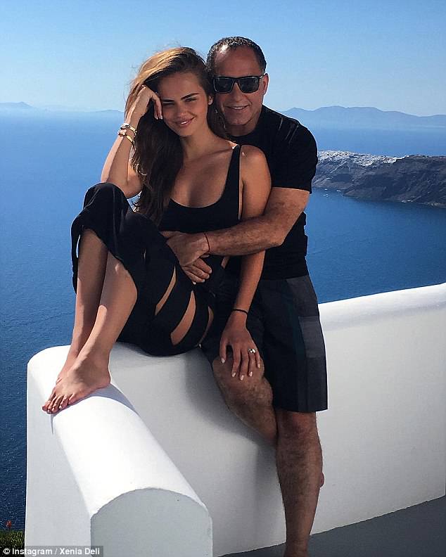 1679091c5a880faf6fb5e6087eb1b2dc 7