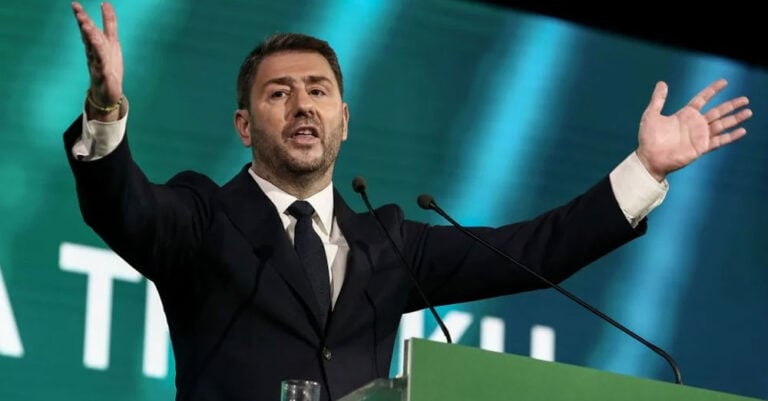 Έτοιμος να αναλάβει την χώρα ο Ανδρουλάκης: «Το ΠΑΣΟΚ είναι εδώ ενωμένο δυνατό»