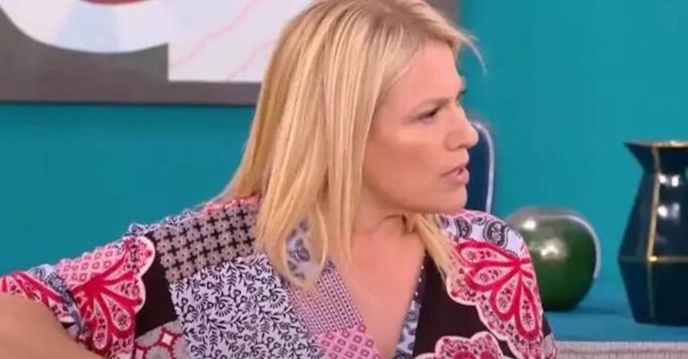 Μαριάννα Τουμασάτου – «Δεν είναι φίλος μου ο Μπάμπης Αναγνωστόπουλος για να τον πω με το μικρό του»