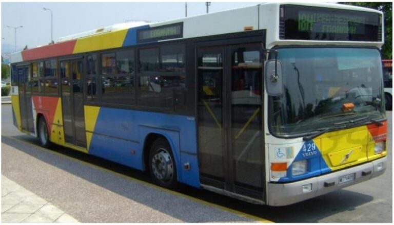 Στο Αυτόφωρο ο οδηγός λεωφορείου που φέρεται ότι κατέβασε 11χρονο επειδή δεν φορούσε μάσκα