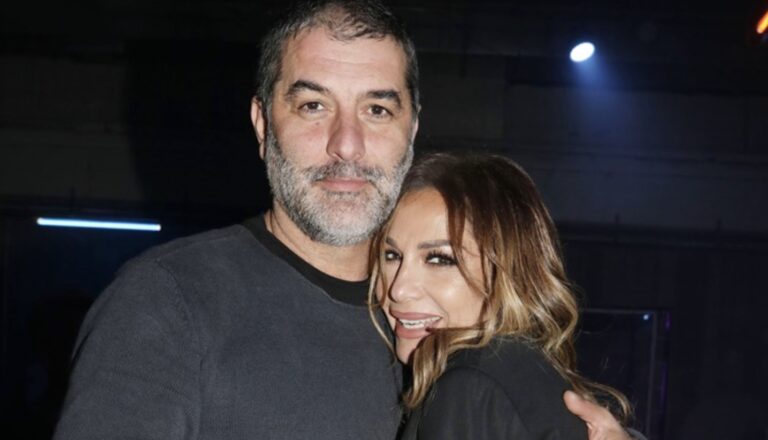 Δέσποινα Βανδή: Αυτό είναι το υπερπολυτελές αυτοκίνητο που έκανε δώρο στον Βασίλη Μπισμπίκη